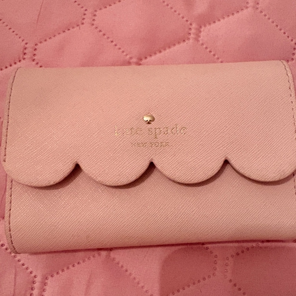 Kate Spade Blush Scalloped Wallet